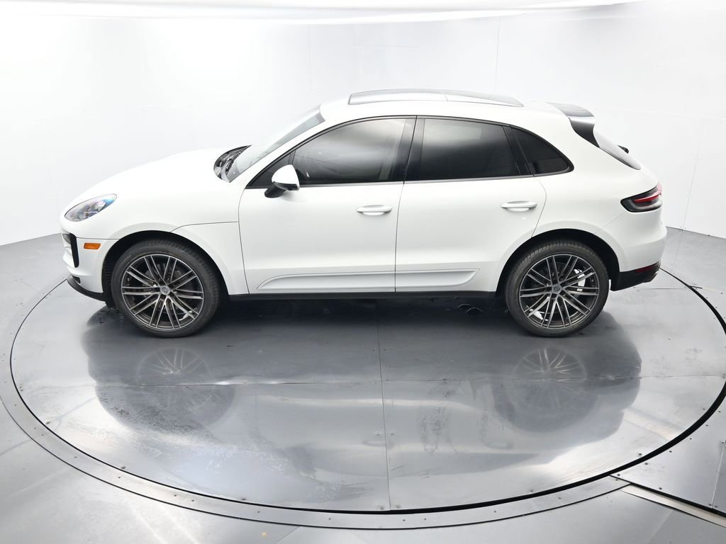Certified 2021 Porsche Macan S AWD/4WD image 33