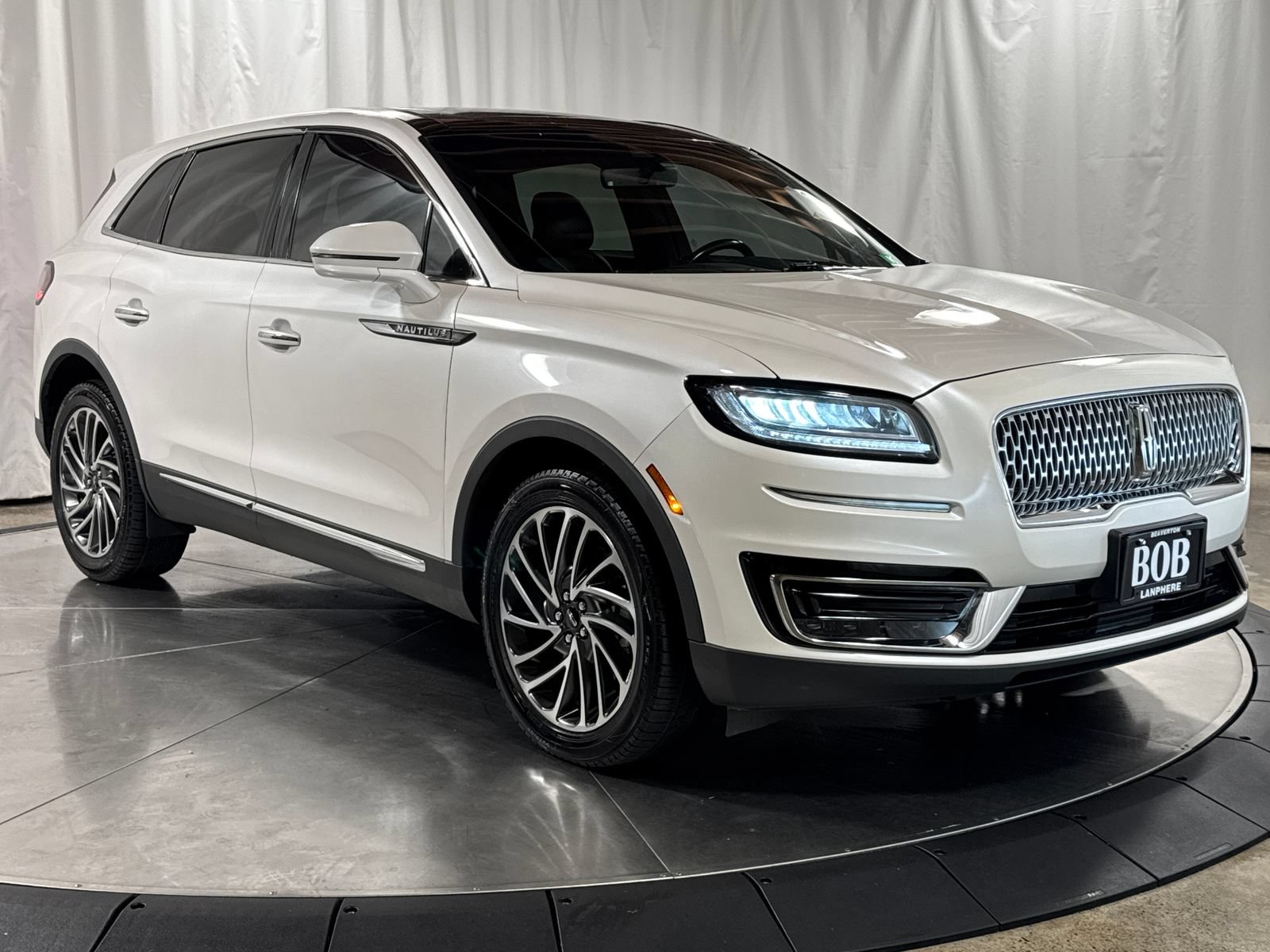 Used 2019 Lincoln Nautilus Reserve AWD/4WD image 7