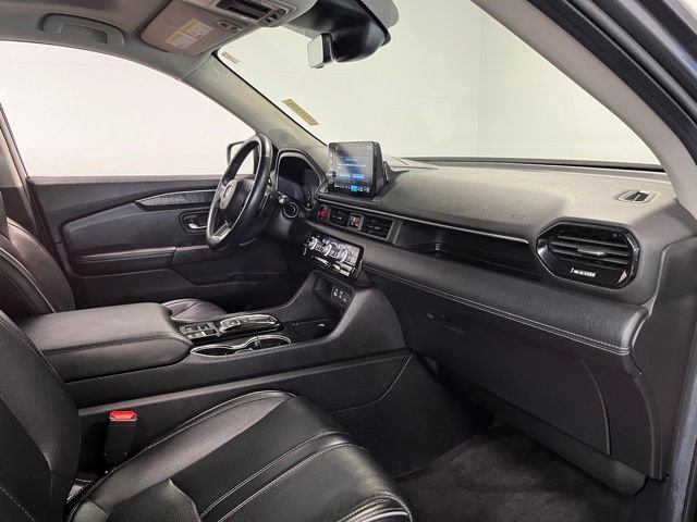 Used 2024 Honda Pilot Elite image 11