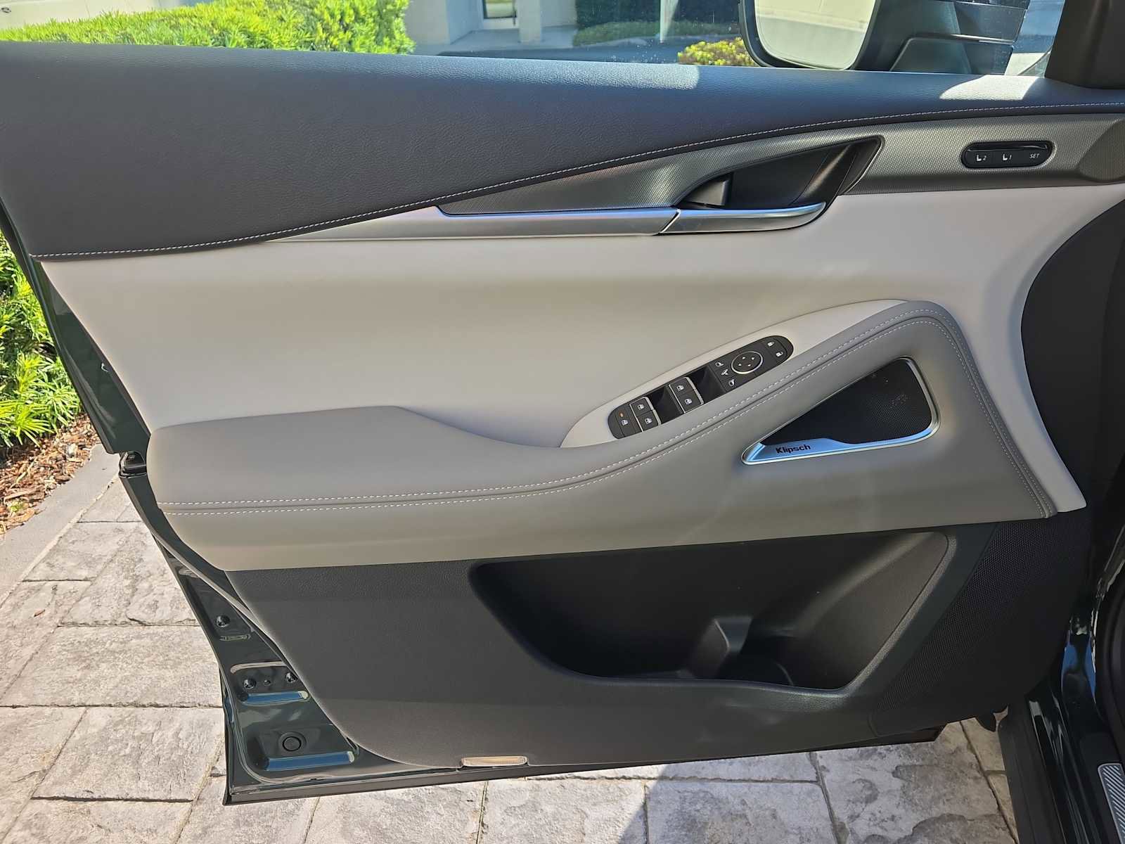 Certified 2026 INFINITI QX60 Luxe w/ Cargo Package FWD image 14