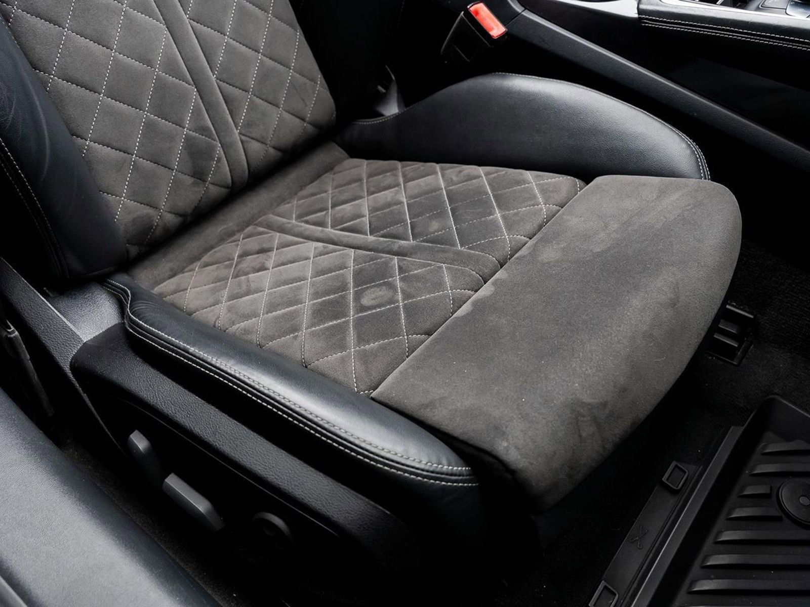 Used 2020 Audi TT 2.0T w/ S Line Competition Package image 37