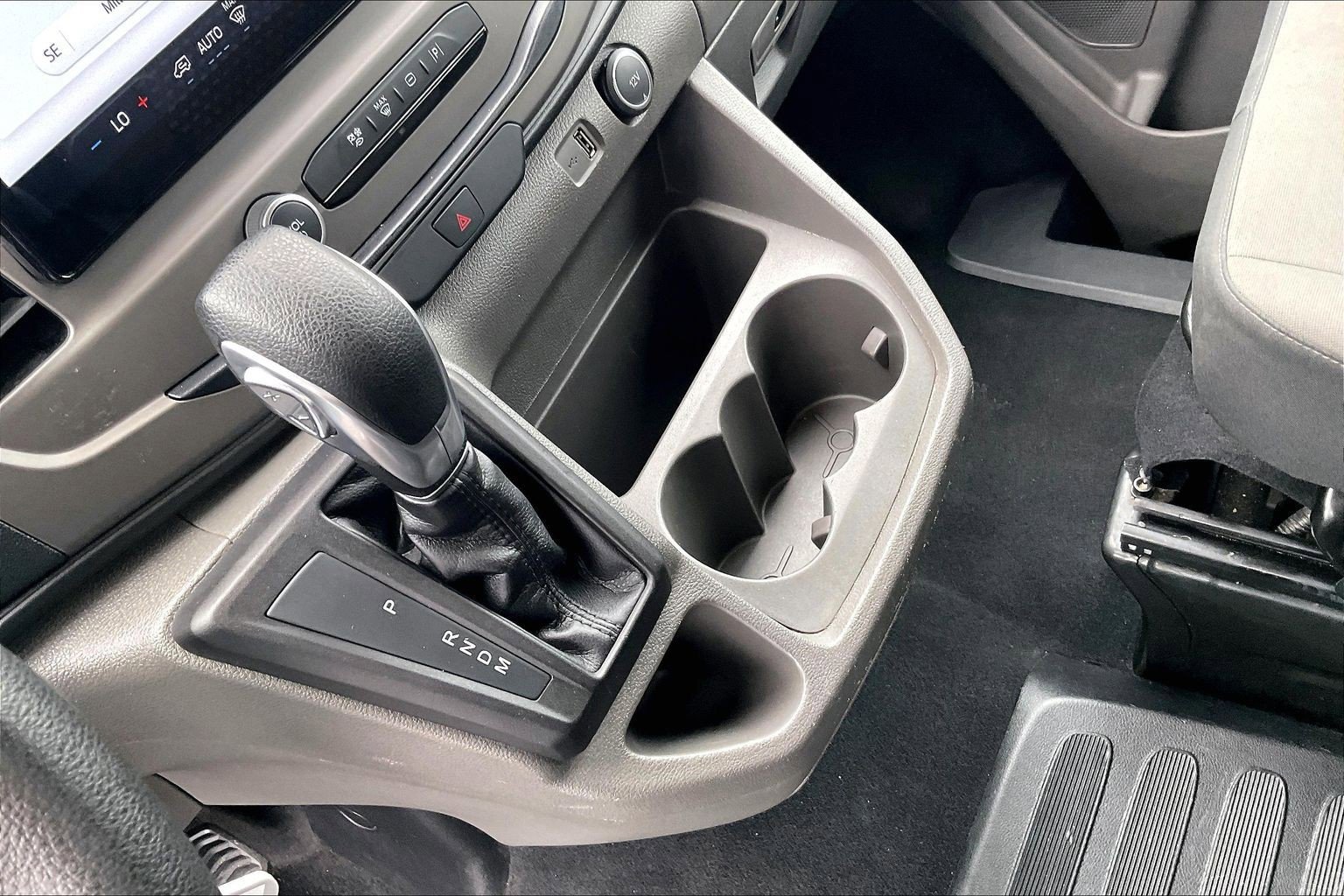 Used 2022 Ford Transit 350 XLT image 13