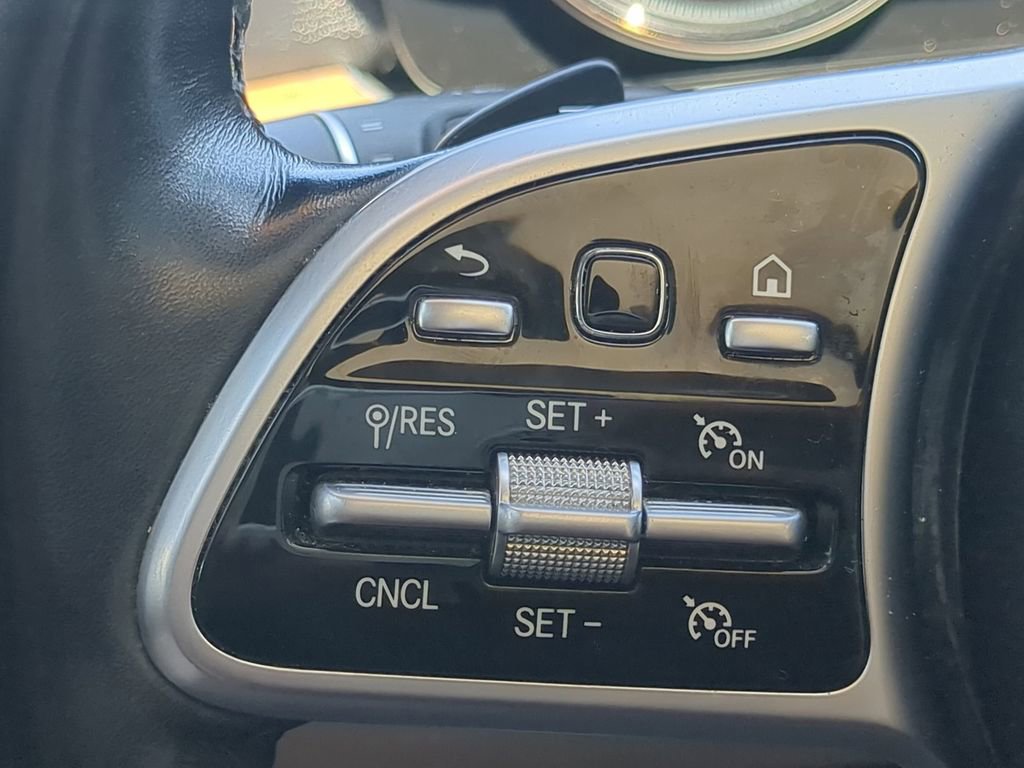 Used 2019 Mercedes-Benz E 300 image 12