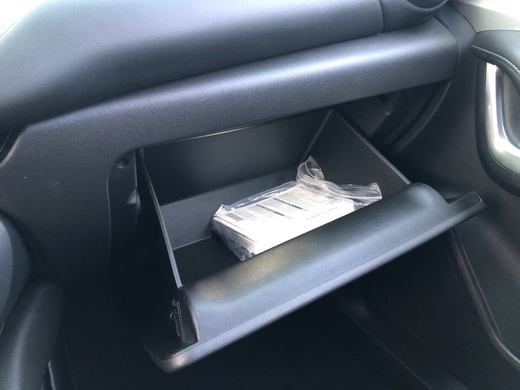 Used 2020 Chevrolet Blazer LT AWD/4WD image 32