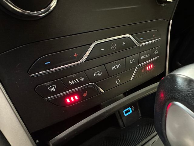 Used 2018 Ford Edge SEL w/ Equipment Group 201A image 12