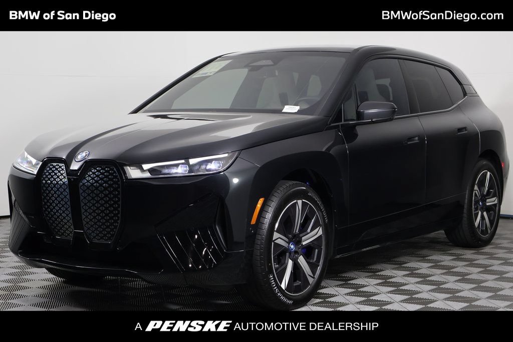 Certified 2023 BMW iX xDrive50 w/ Sport Package AWD/4WD image 1