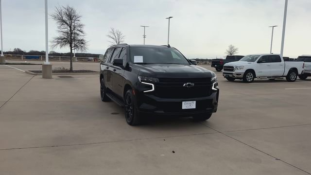 Certified 2023 Chevrolet Suburban RST w/ Luxury Package image 4