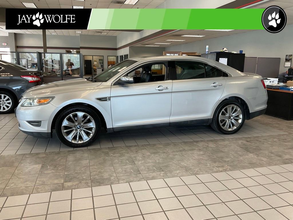 Used 2010 Ford Taurus Limited image 3