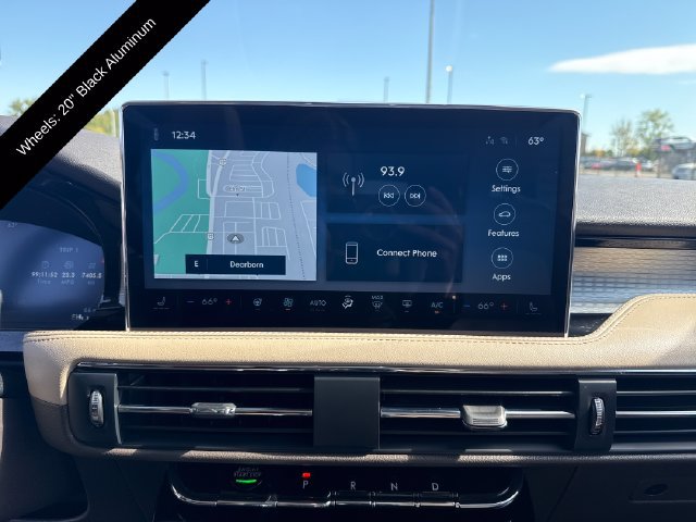 Certified 2023 Lincoln Corsair AWD w/ Equipment Group 101A image 21