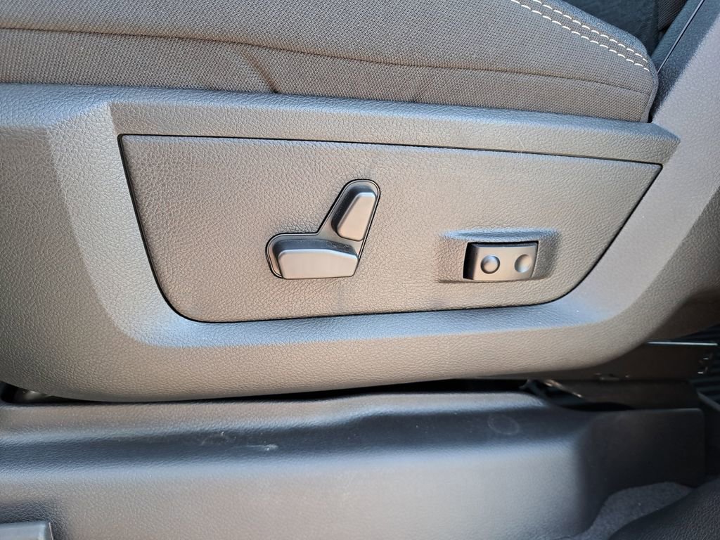 New 2026 RAM 2500 Big Horn image 30