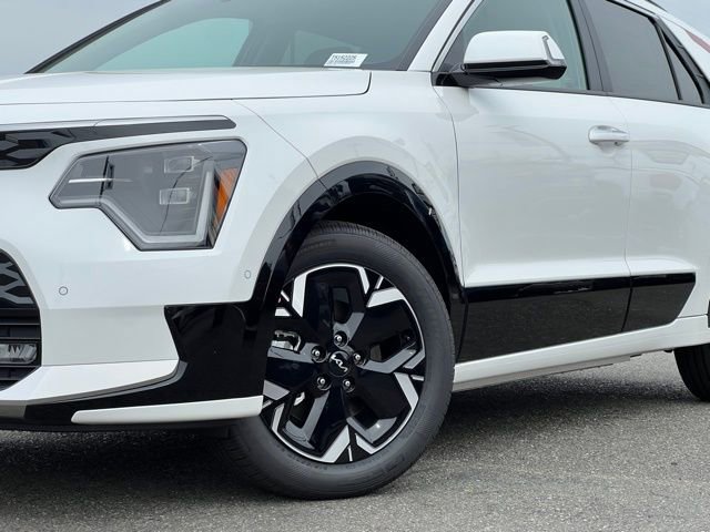 New 2026 Kia Niro Wave FWD image 2