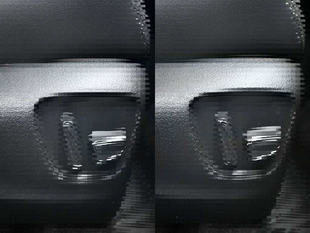 New 2025 Toyota RAV4 Limited w/ Weather Package image 12