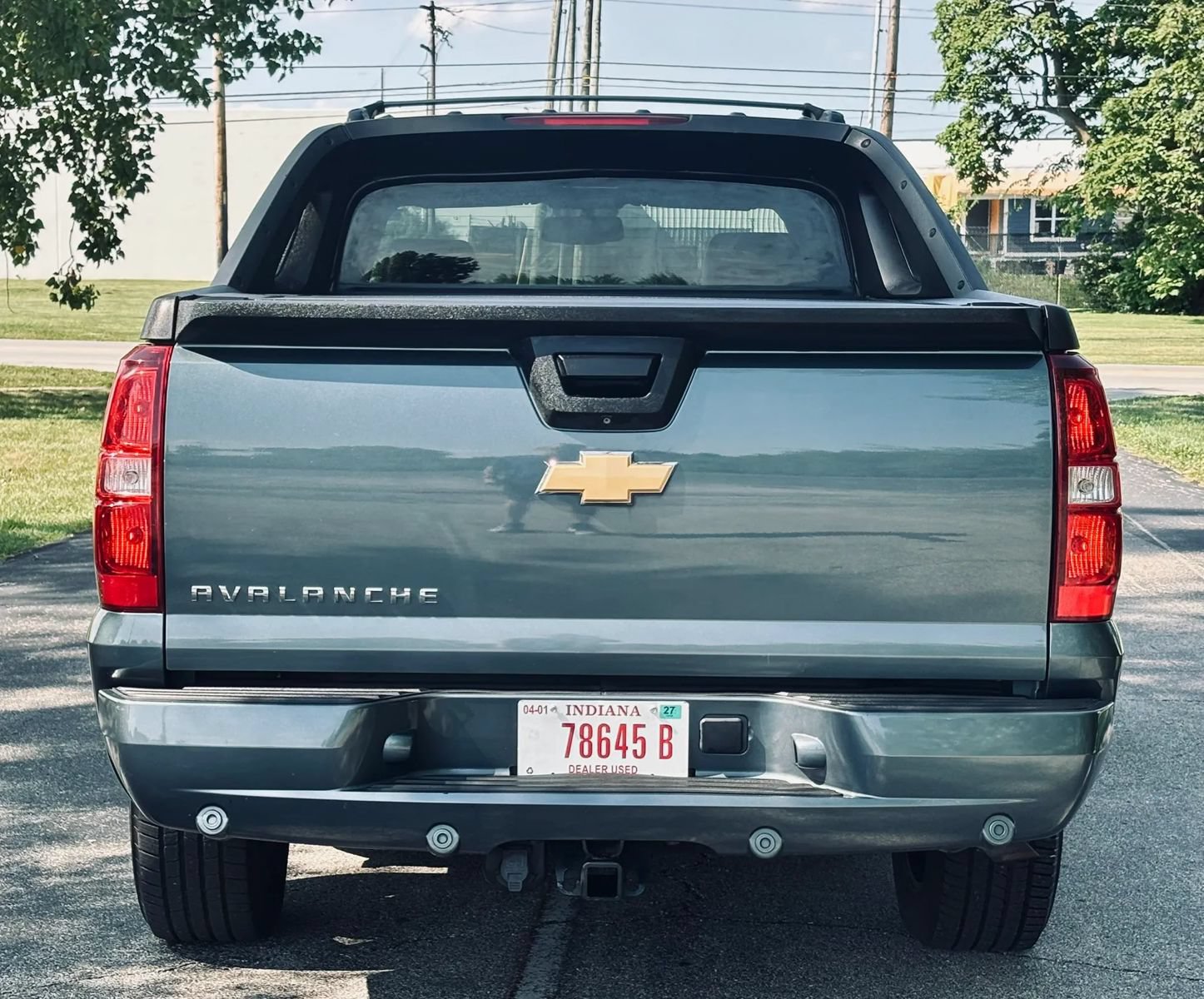 Used 2012 Chevrolet Avalanche LT w/ All-Star Edition AWD/4WD image 13