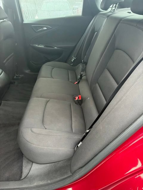Used 2019 Chevrolet Malibu RS FWD image 9