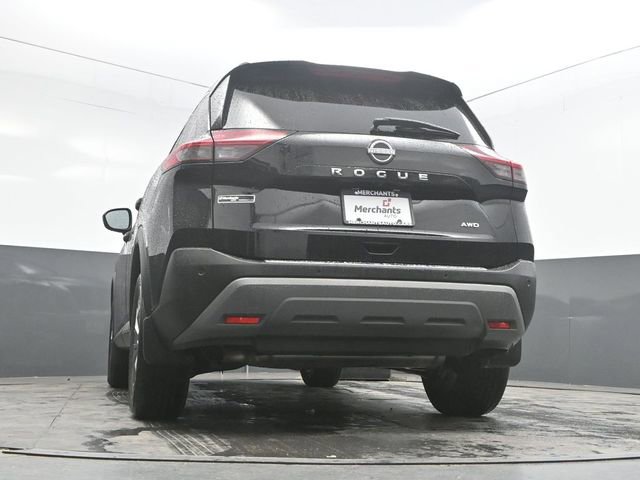 Used 2023 Nissan Rogue S AWD/4WD image 36