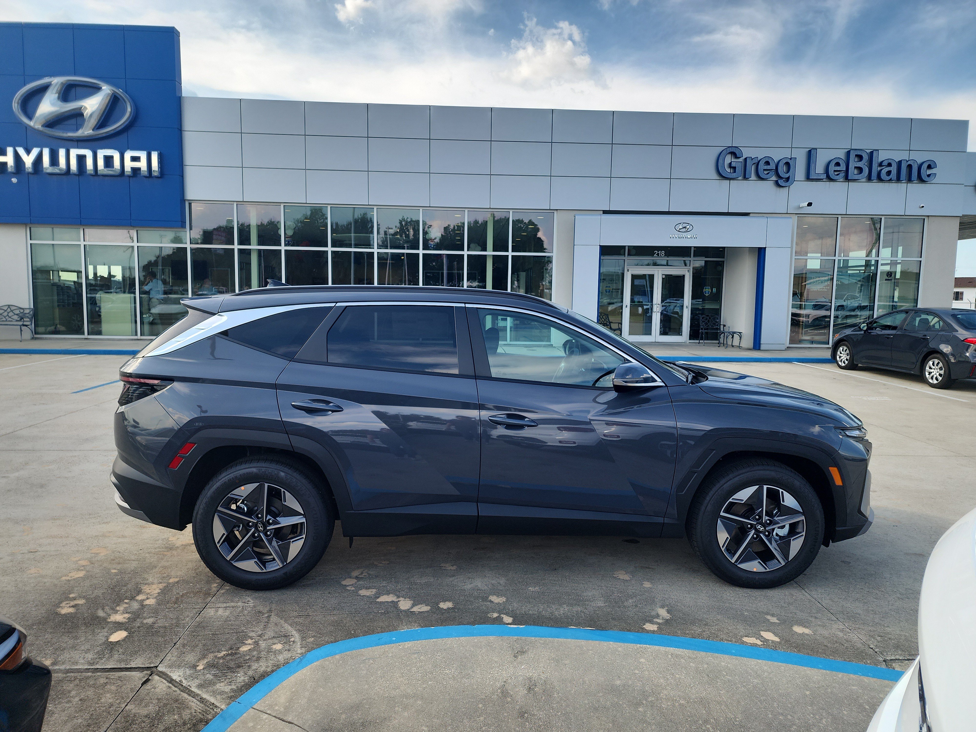 New 2026 Hyundai Tucson SEL FWD image 8