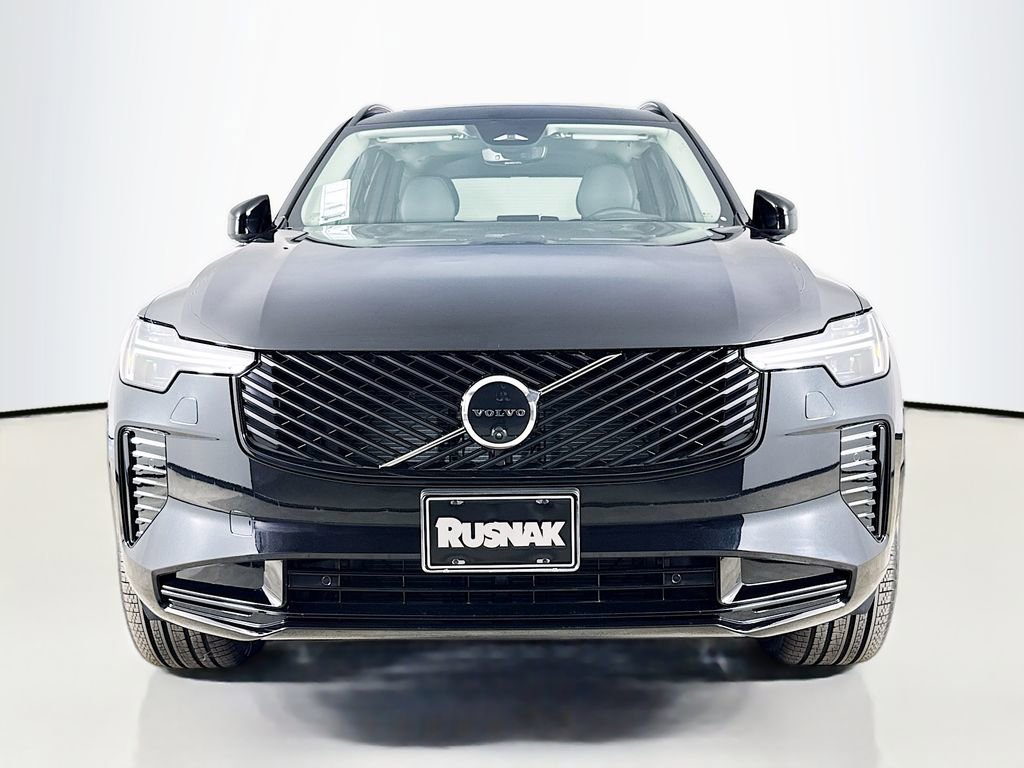 New 2026 Volvo XC90 B6 Ultra w/ Protection Package image 2