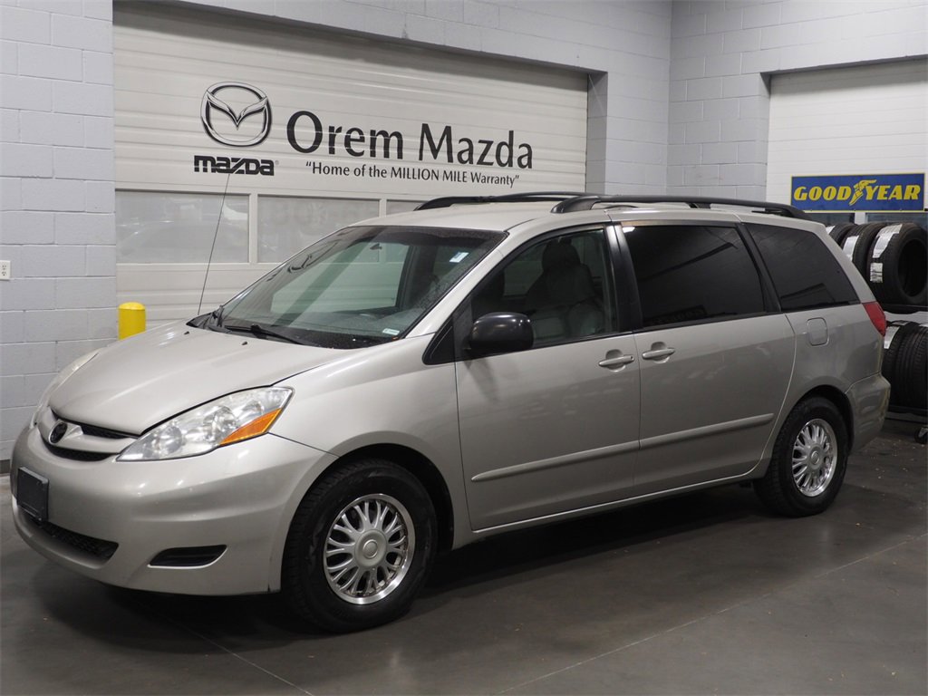 Used 2007 Toyota Sienna LE