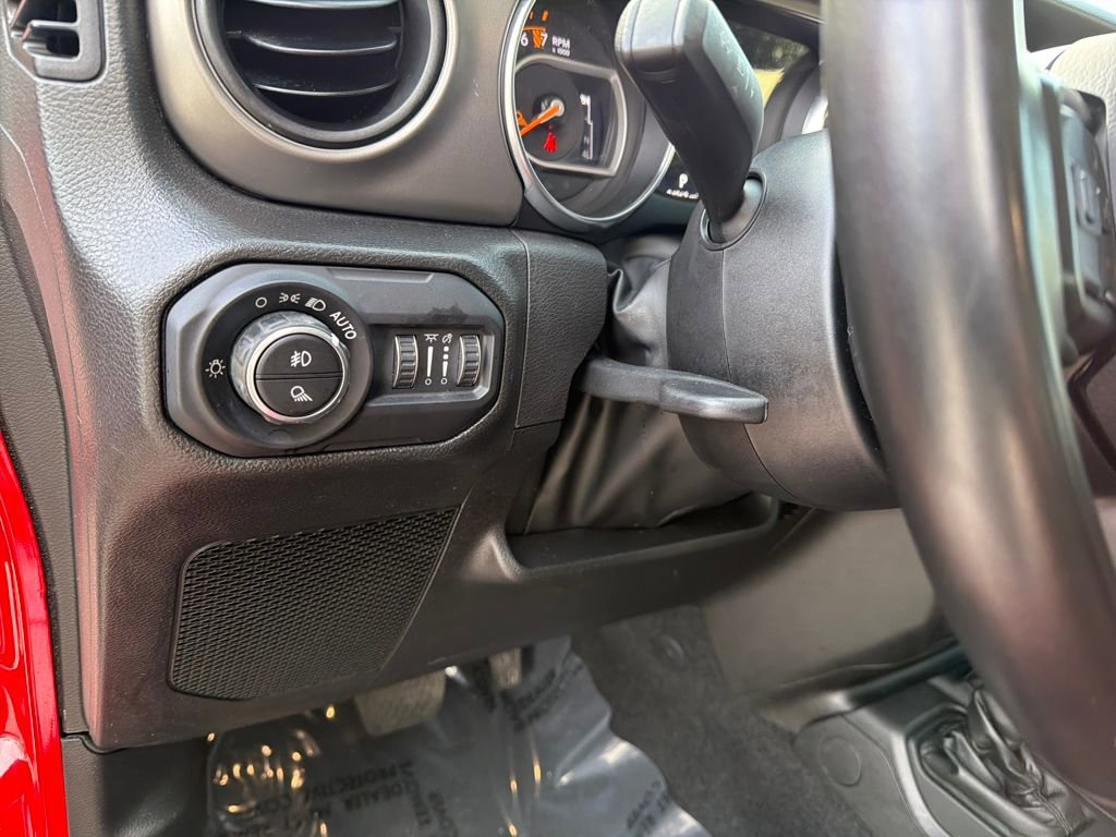 Used 2022 Jeep Gladiator Willys image 18