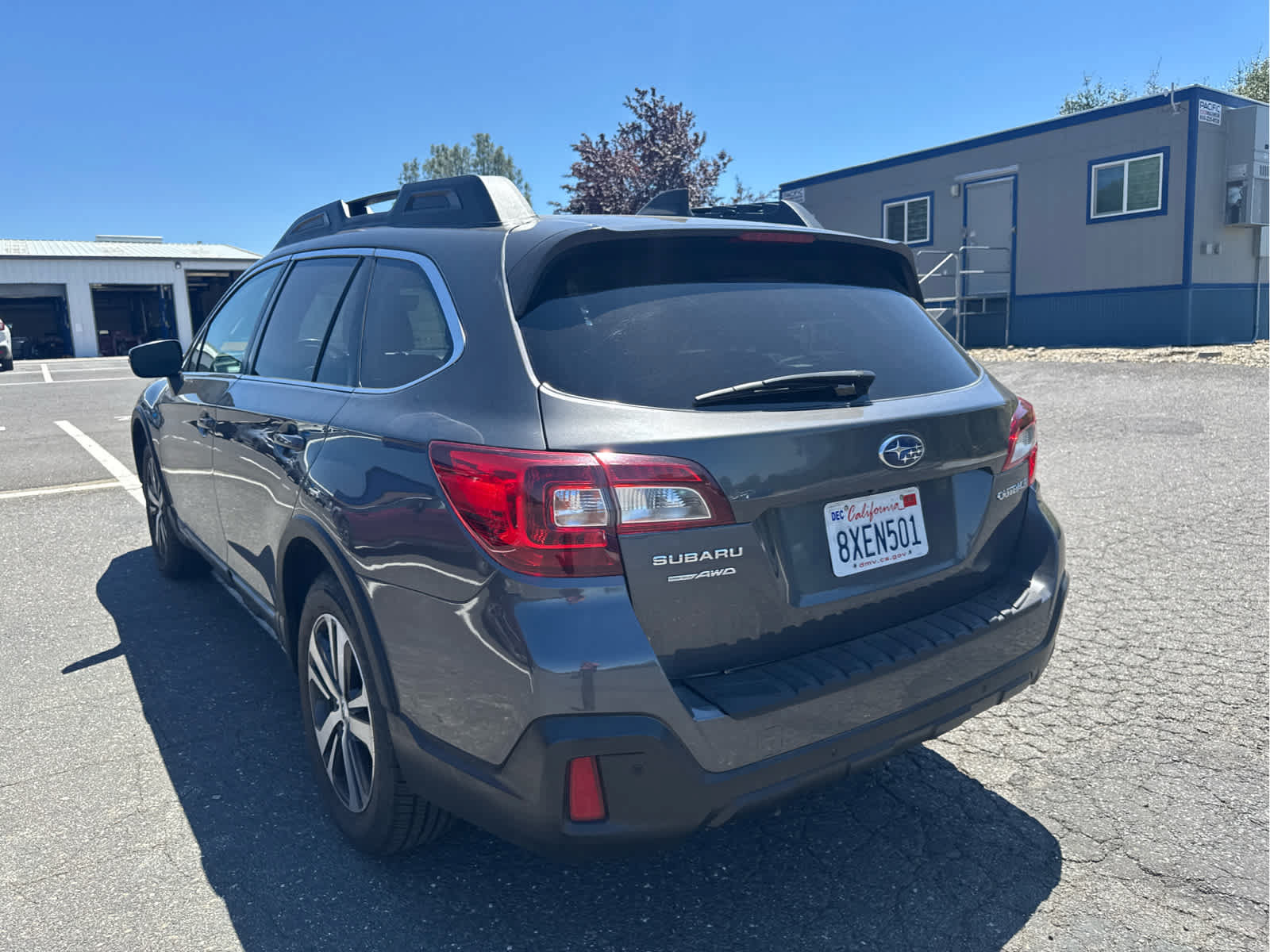 Used 2018 Subaru Outback 2.5i Limited AWD/4WD image 7