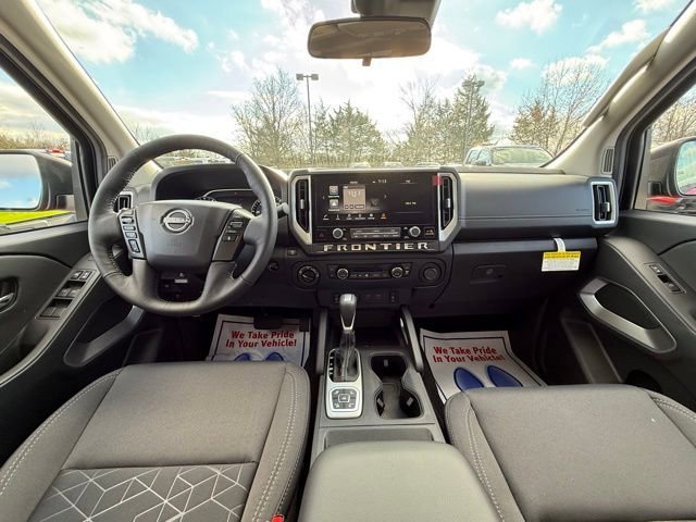 New 2026 Nissan Frontier SV w/ SV Convenience Package AWD/4WD image 18