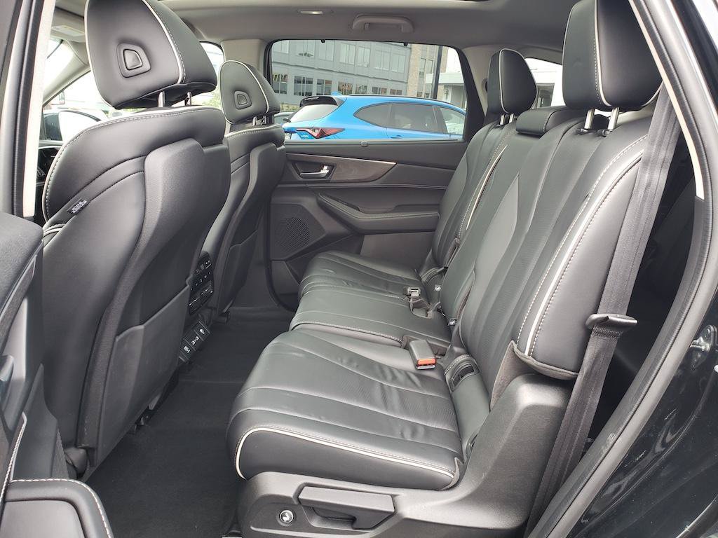 Used 2024 Acura MDX w/ Advance Package AWD/4WD image 34
