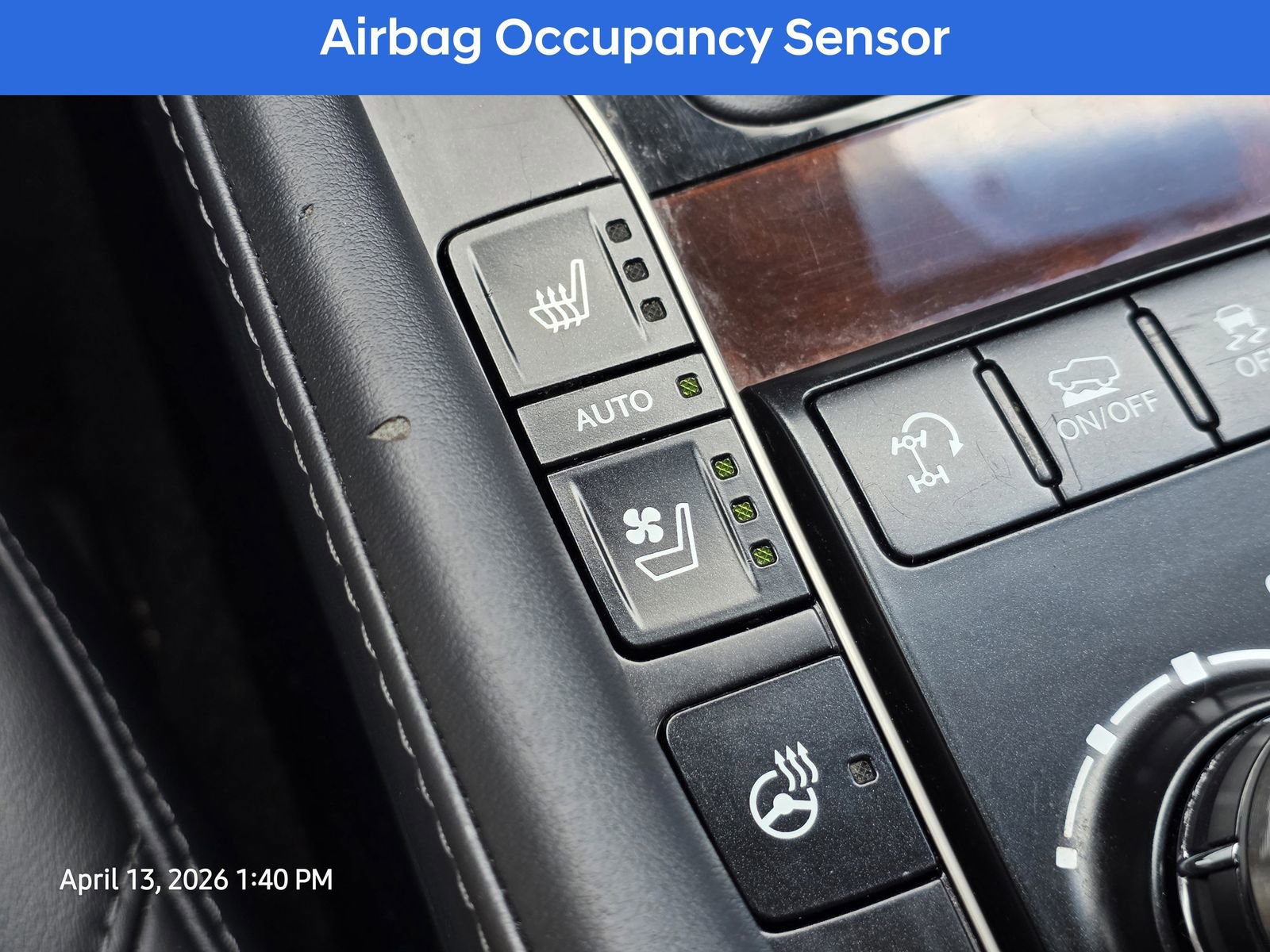 Used 2019 Lexus LX 570 4WD w/ Luxury Package image 29