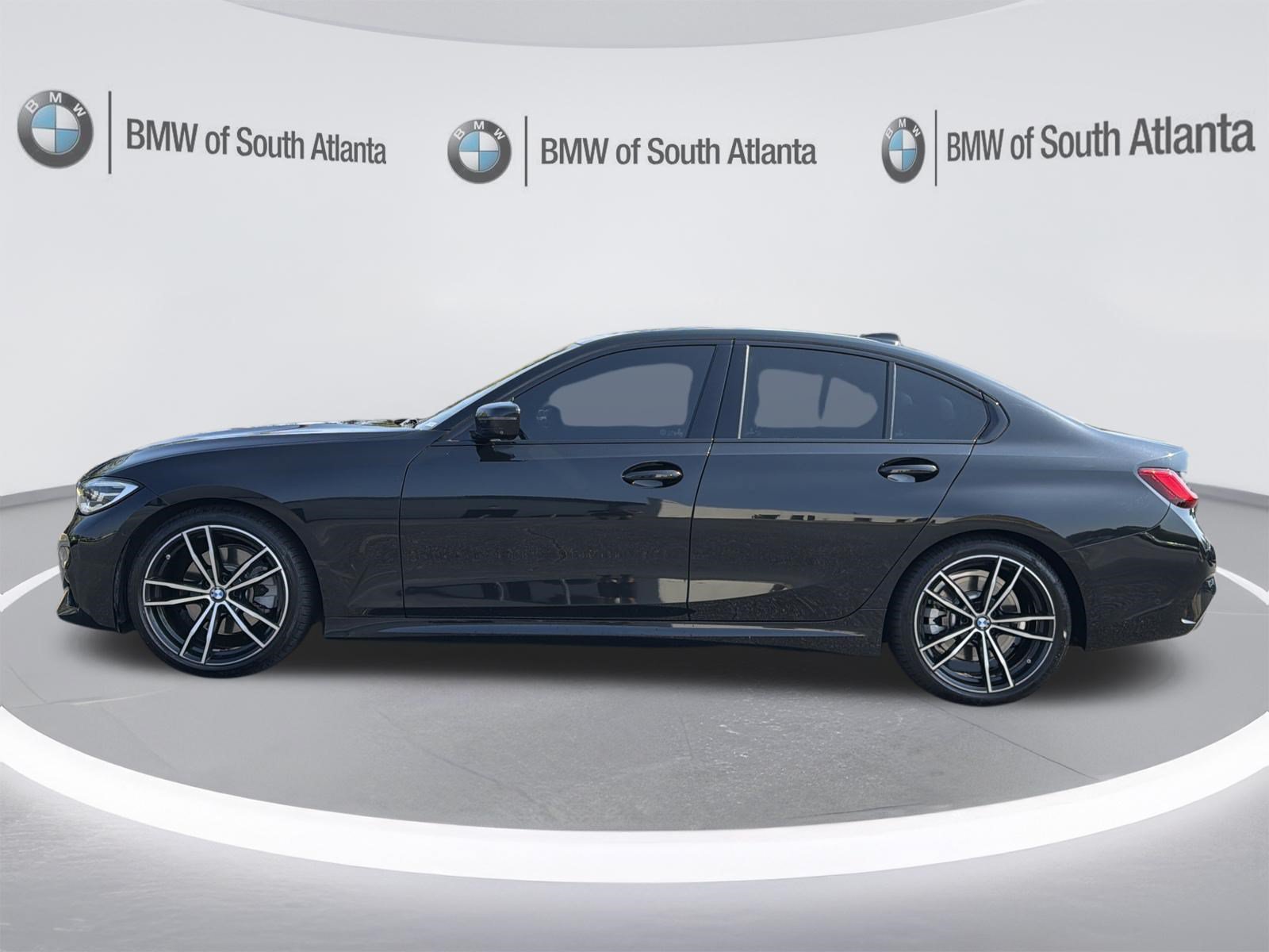 Used 2019 BMW 330i Sedan w/ M Sport Package RWD image 23