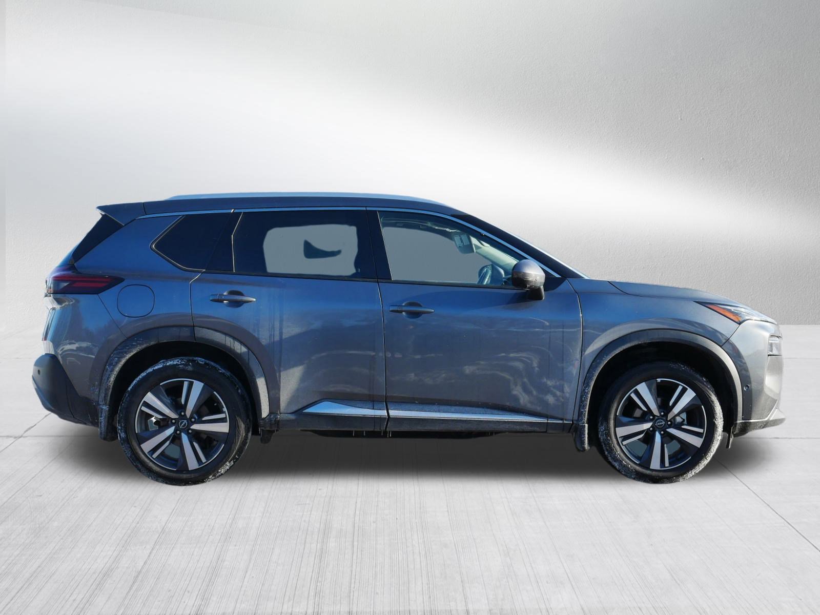 Certified 2022 Nissan Rogue SL w/ SL Premium Package image 8