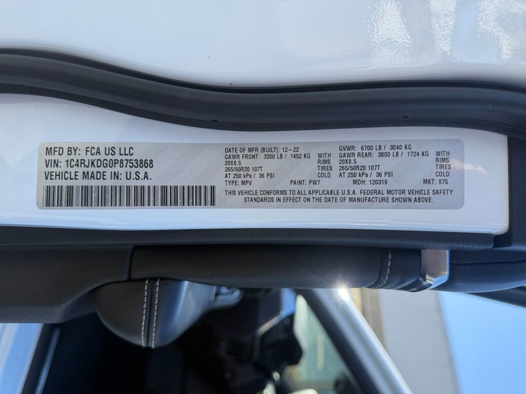 Used 2023 Jeep Grand Cherokee L Overland image 19