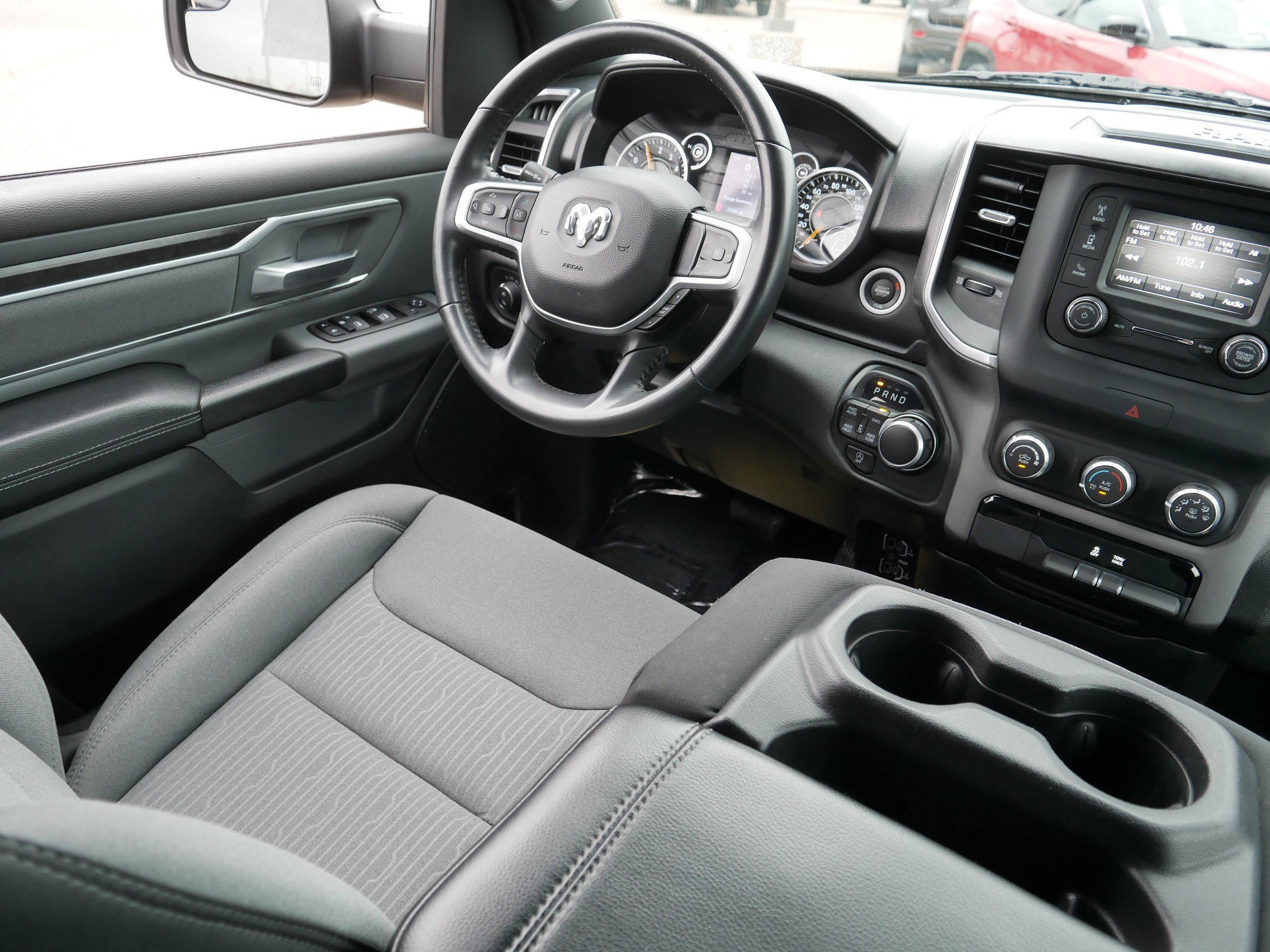 Used 2022 RAM 1500 Big Horn AWD/4WD image 9