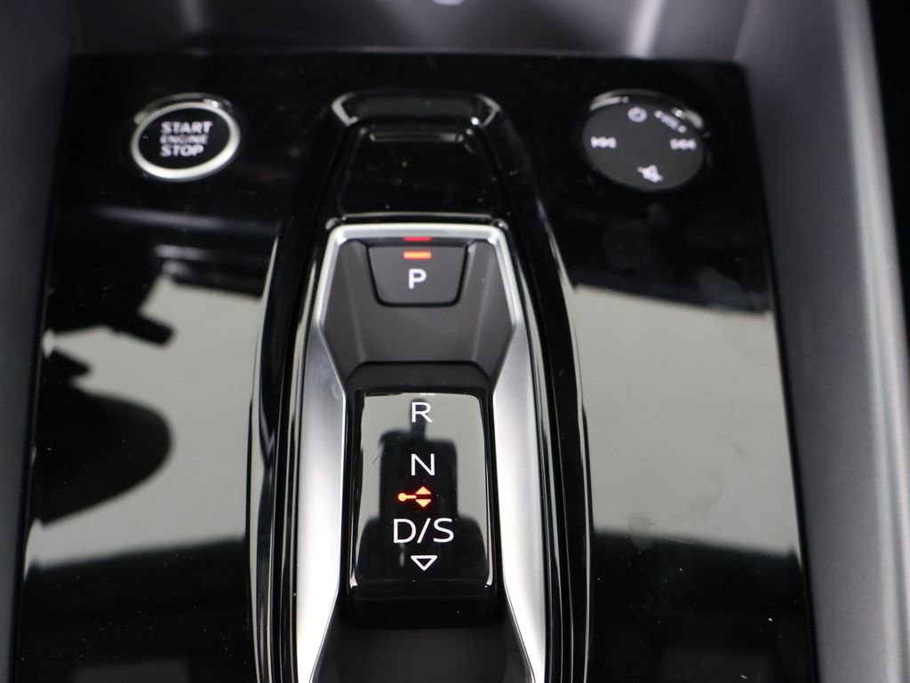 New 2026 Audi A3 2.0T Premium image 3