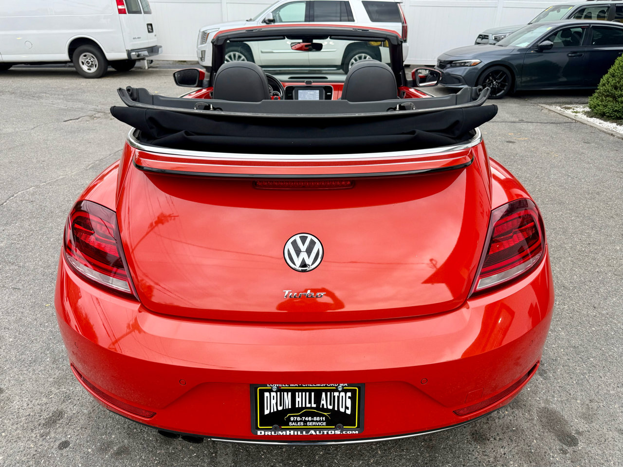 Used 2018 Volkswagen Beetle 2.0T SE image 25