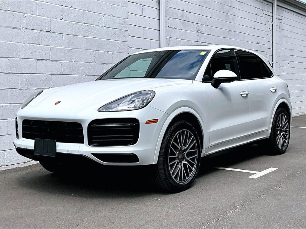 Certified 2023 Porsche Cayenne Platinum Edition AWD/4WD image 1