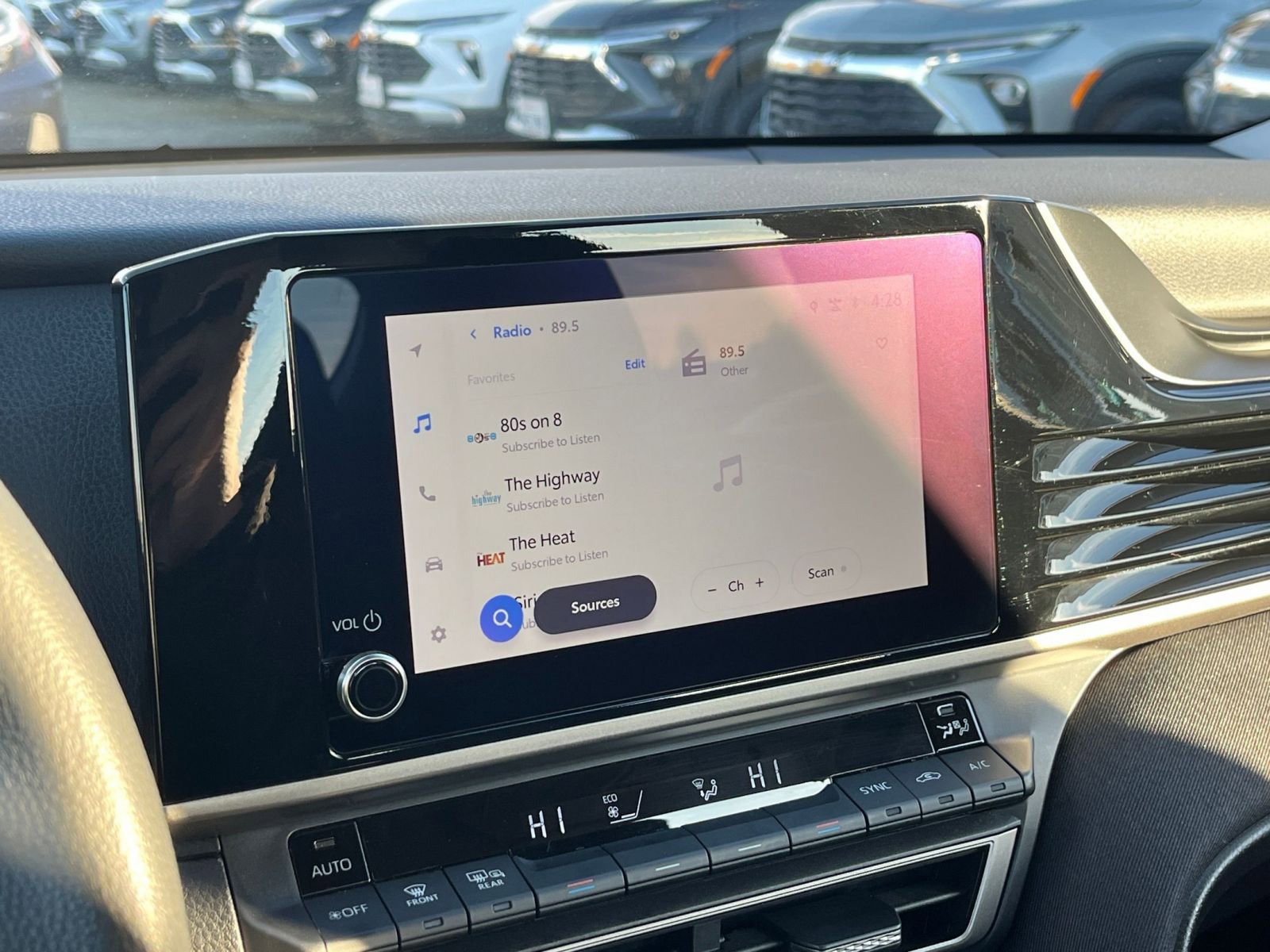 Used 2025 Toyota Camry LE image 21