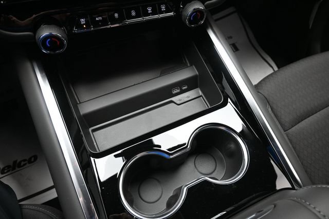 New 2026 Chevrolet Tahoe LS w/ LS Custom Edition AWD/4WD image 39