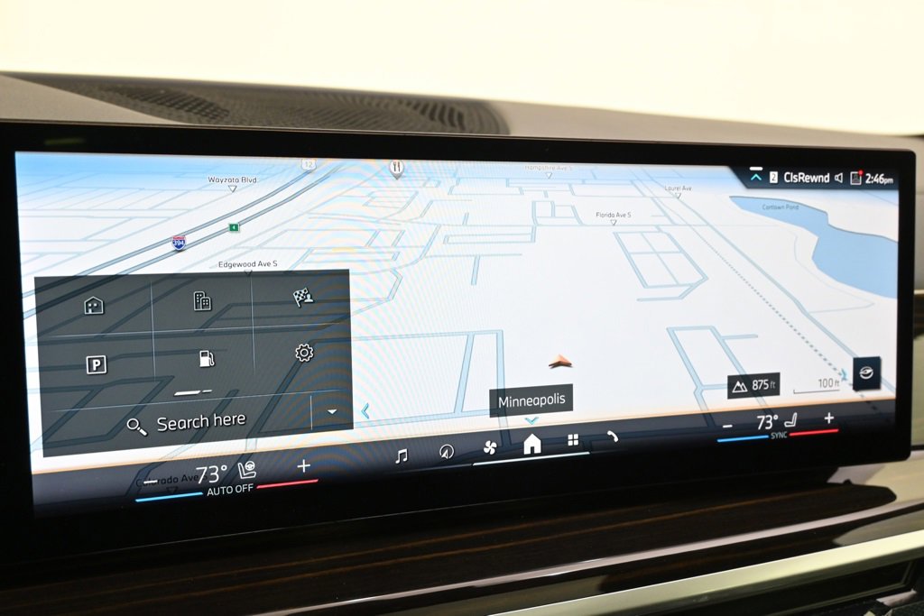 Used 2025 BMW X7 xDrive40i w/ M Sport Package image 27