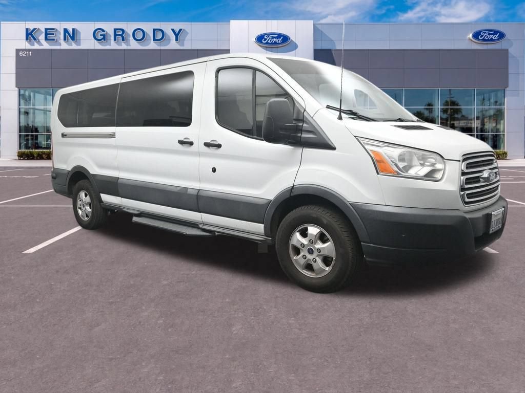 Used 2017 Ford Transit 350 XLT RWD image 21