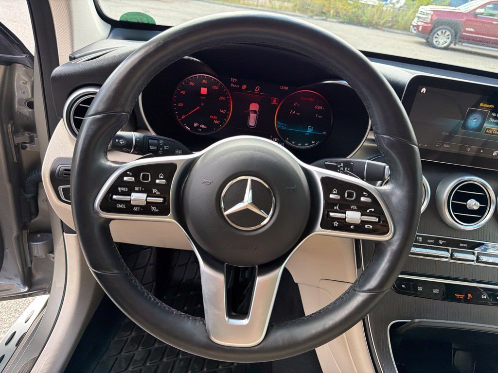 Used 2022 Mercedes-Benz GLC 300 4MATIC w/ Multimedia Package Lite image 18