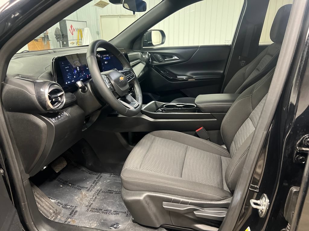 Certified 2025 Chevrolet Equinox LT AWD/4WD image 13