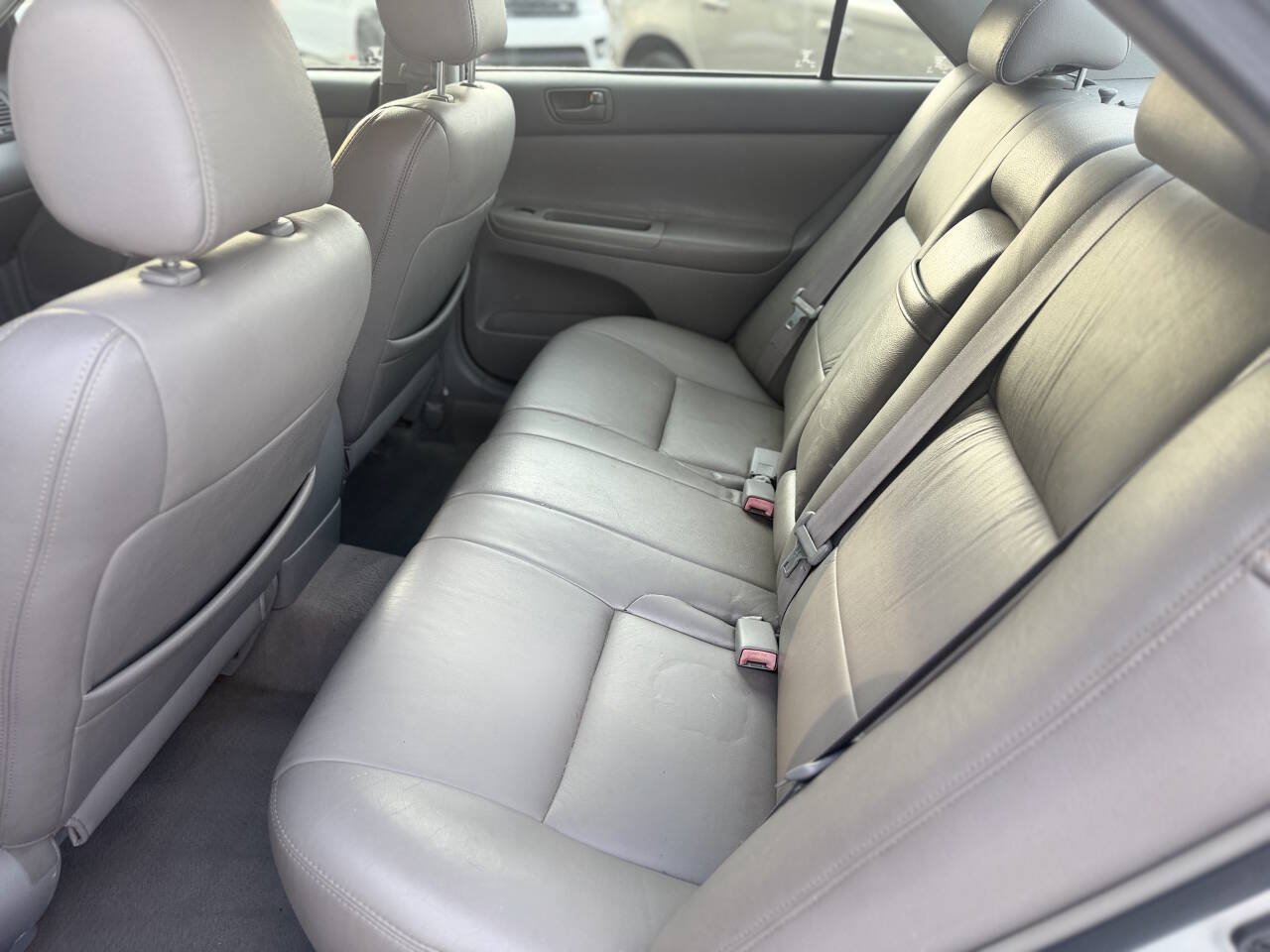 Used 2002 Toyota Camry LE FWD image 17