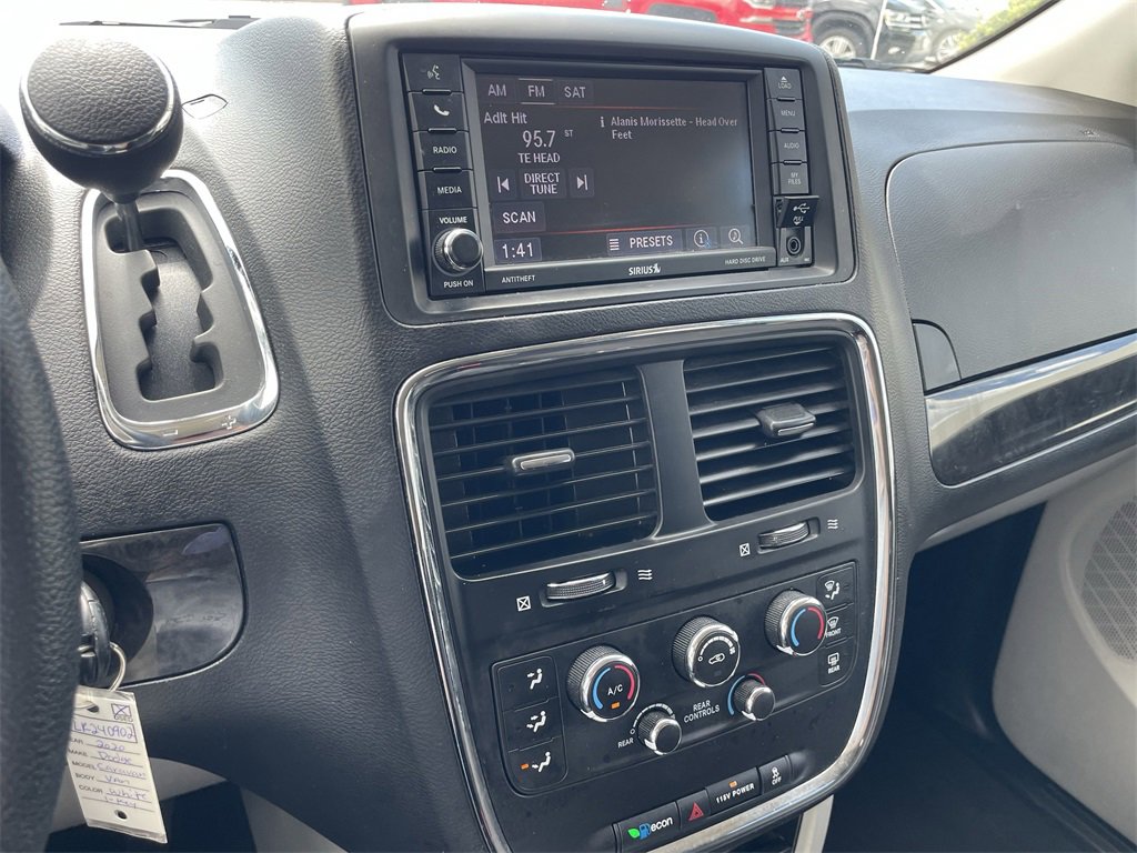Certified 2020 Dodge Grand Caravan SE w/ UConnect Hands-Free Group image 17
