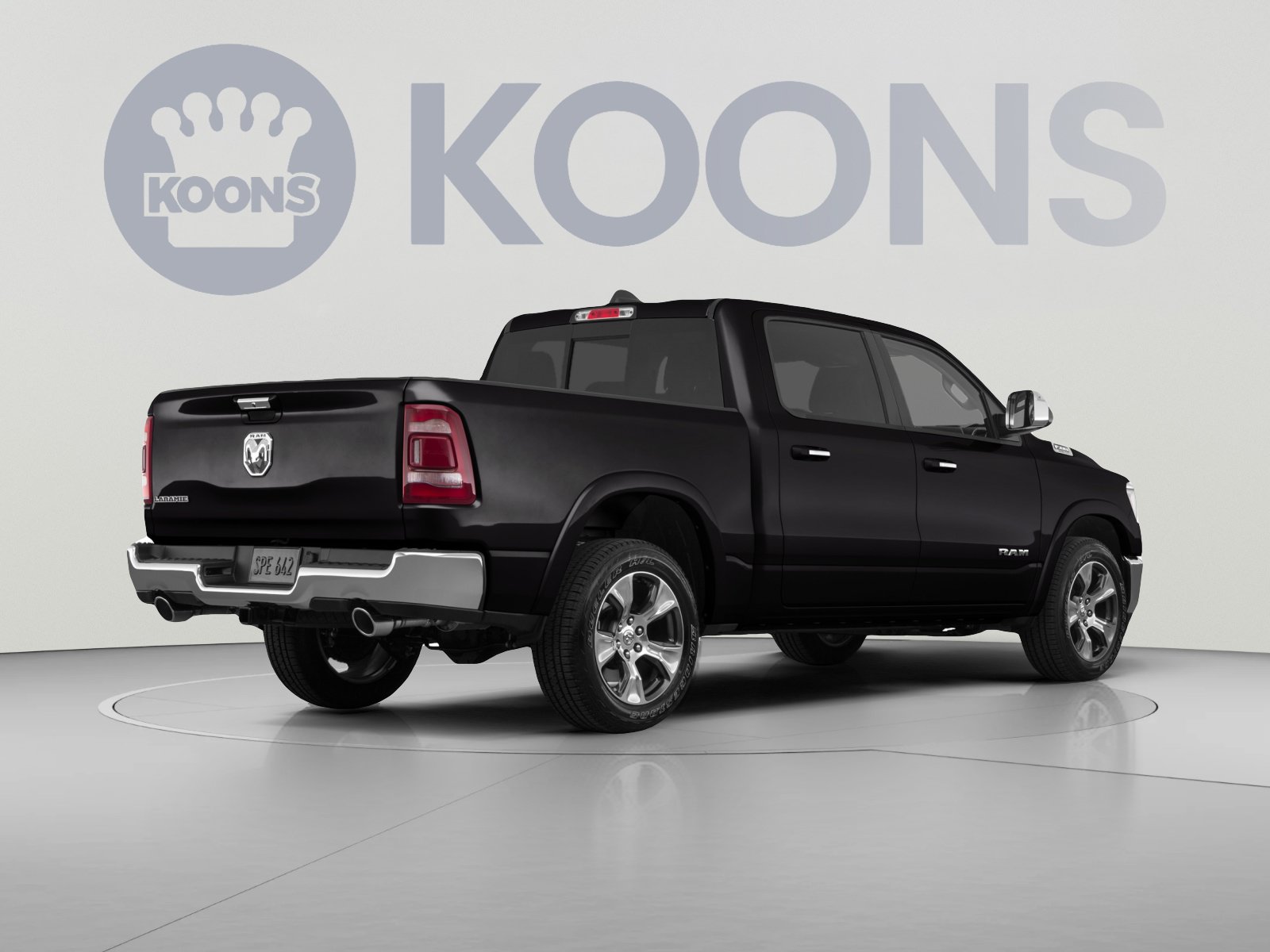 Used 2019 RAM 1500 Laramie w/ Sport Appearance Package AWD/4WD image 4