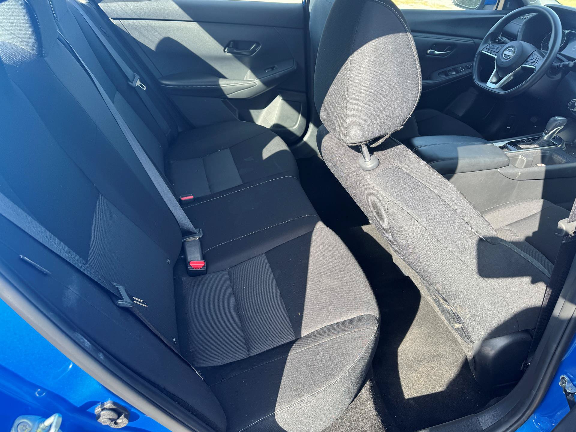Used 2025 Nissan Sentra SV FWD image 10