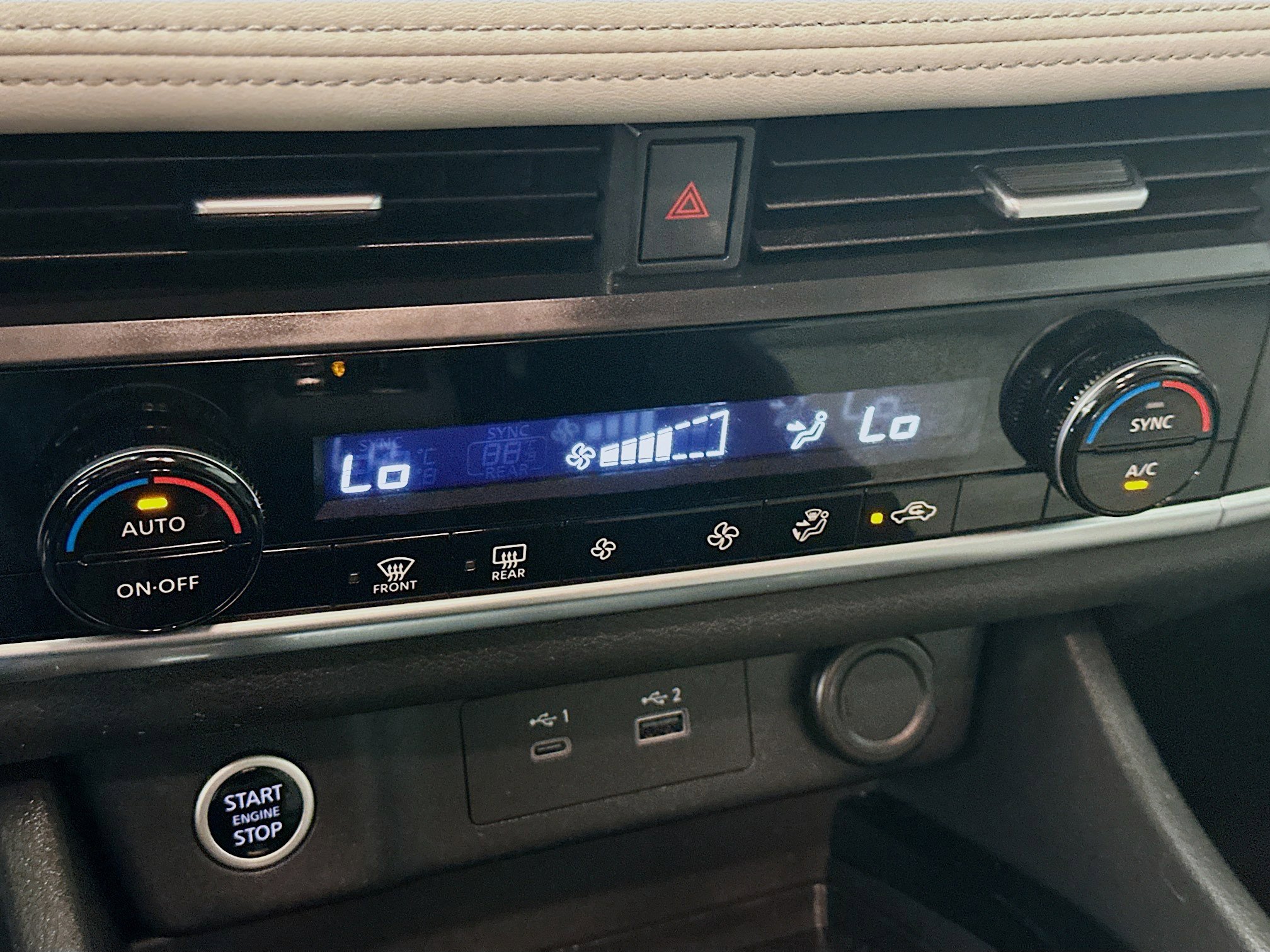 Used 2023 Nissan Rogue SV image 23