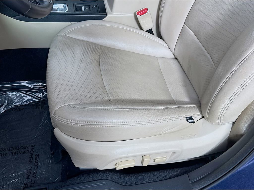 Used 2017 Subaru Legacy 2.5i Premium AWD/4WD image 23