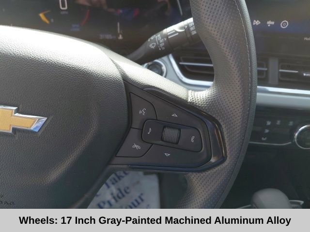 Used 2025 Chevrolet Trax LT image 12