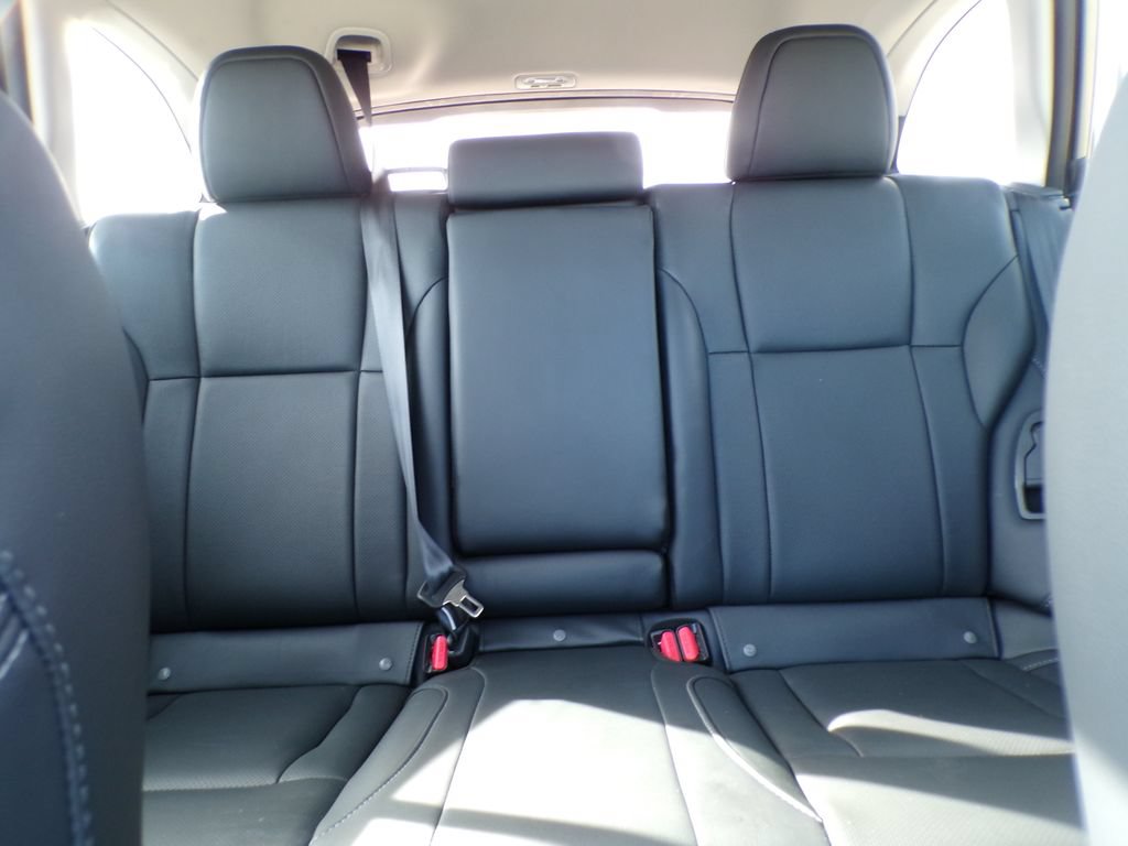 Used 2023 Subaru Outback Touring AWD/4WD image 10