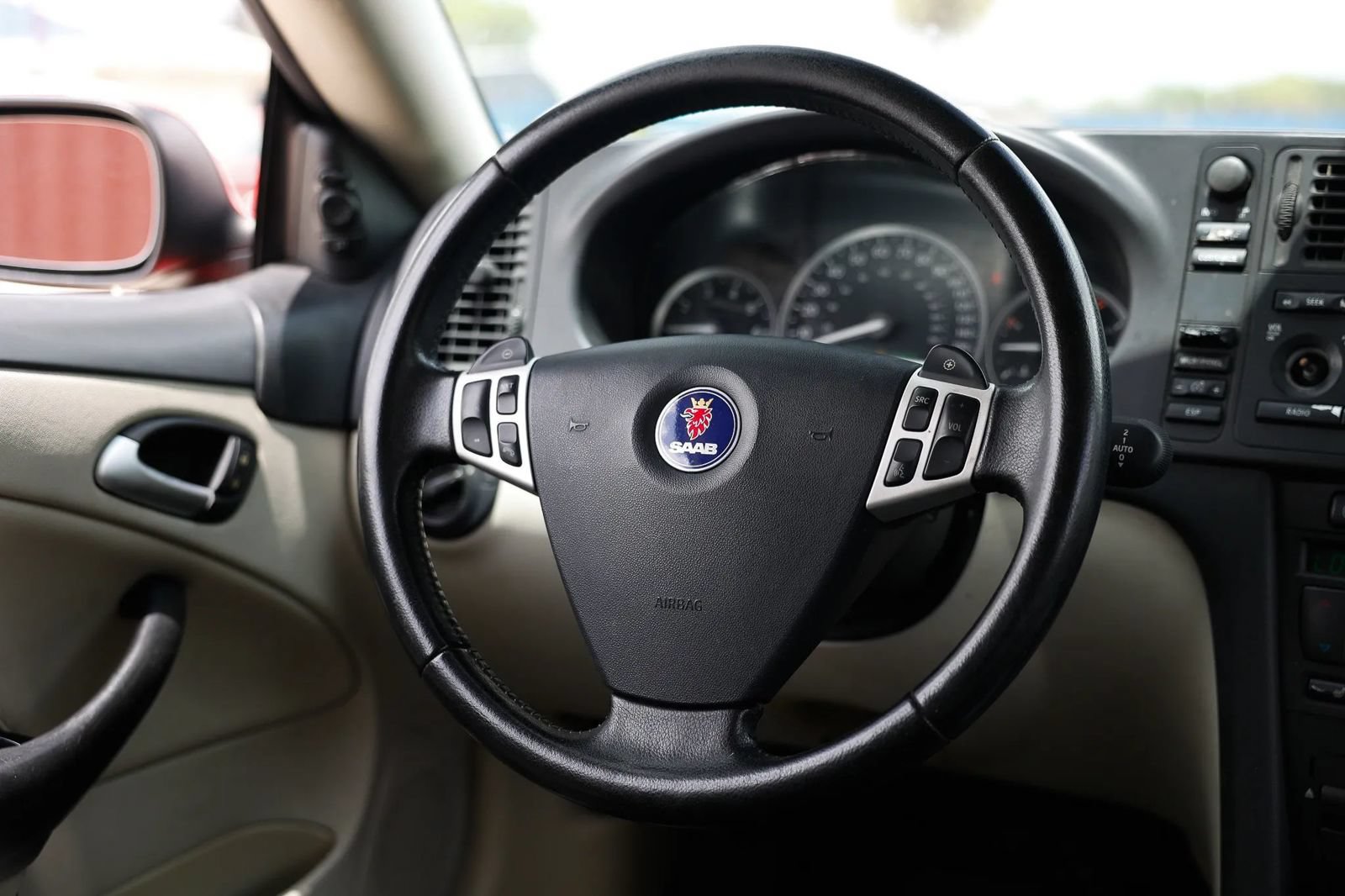 Used 2004 Saab 9-3 Aero FWD image 27