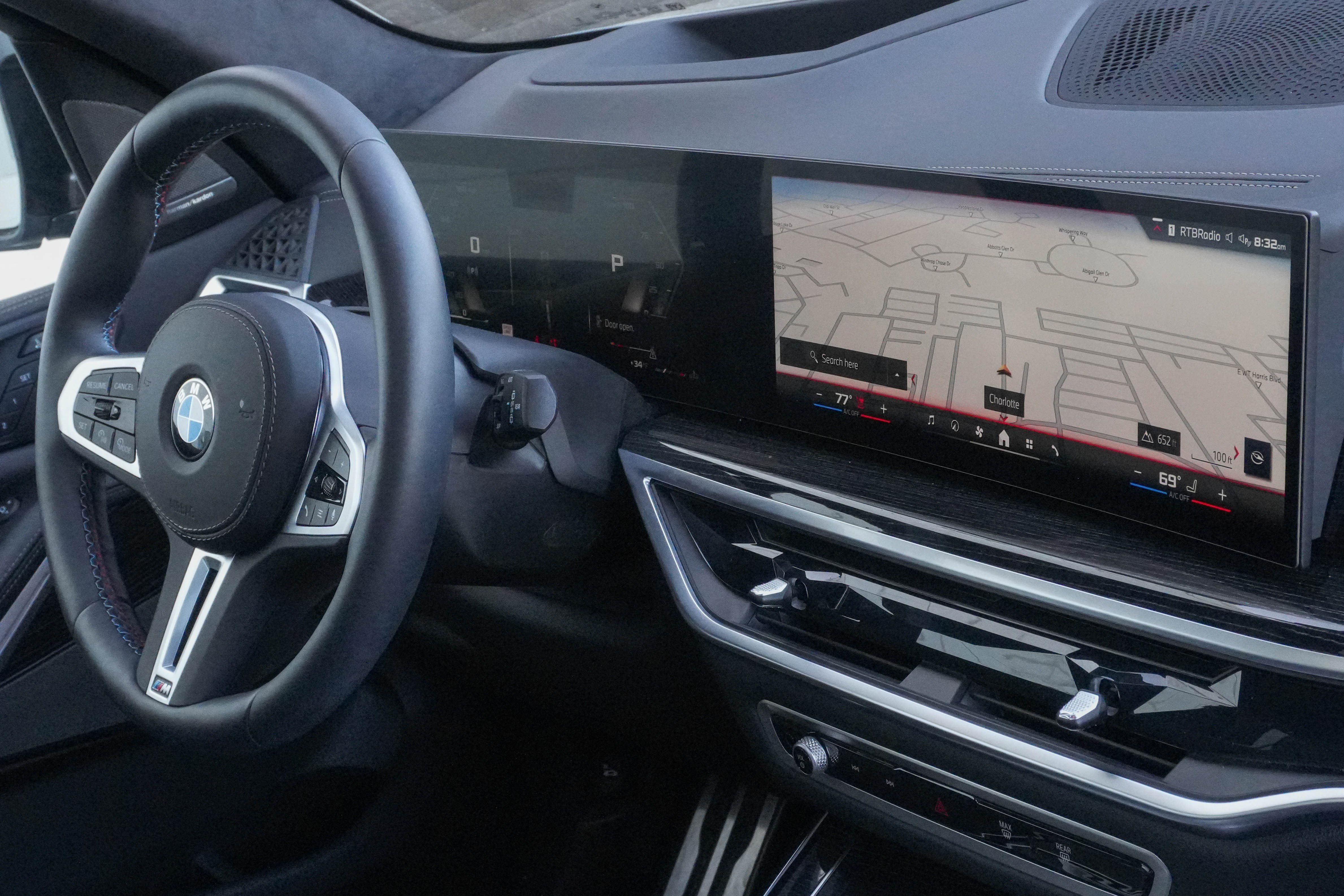 Used 2026 BMW X7 M60i image 11